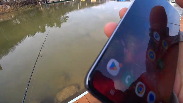 Ловля форели в Южной Корее! Клюёт на каждом забросе!!! смотреть онлайн