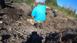 Шурф металла вдоль железной дороги. 2021 ЖД. где искать металлолом?Коп металлолома