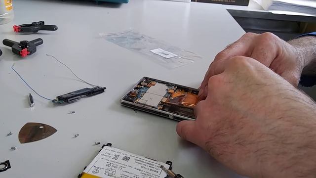 Repairs. Замена Шлейфа для Sony Xperia Z1(на кнопку включения и кнопки громкости с микрофоном) смотреть онлайн