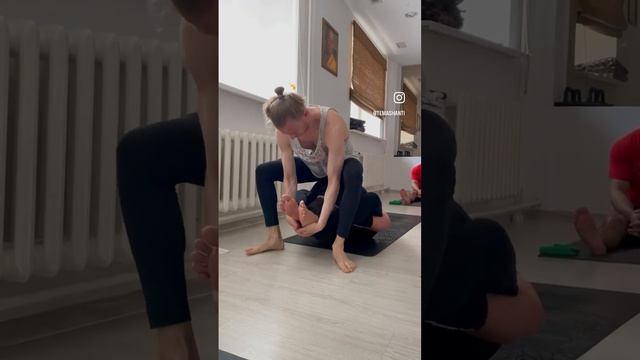 Тг-канал в комментах #ashtanga #аштангайога #yogaday #киров #ashtanga #виньясайога #йога