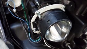 SsangYong Actyon установка Biled aozoom a13