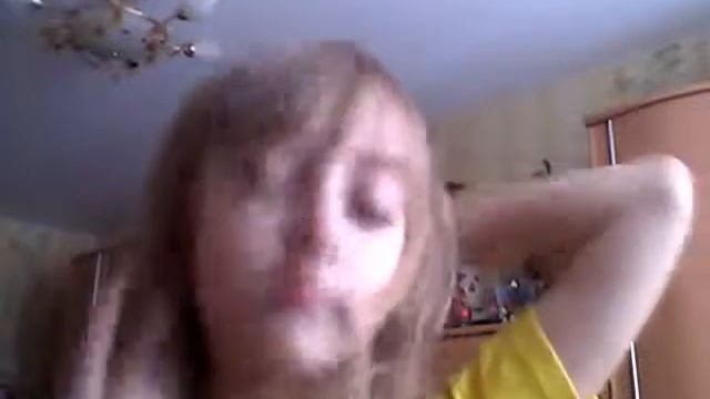 Вопрос!какая мне лучше чёлка смотреть онлайн