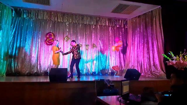 Владимир Волынкин, Светлана Беланова Пусть будет праздник смотреть онлайн