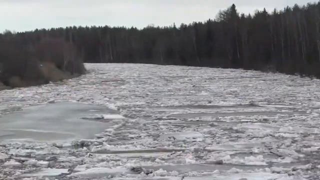 Ледоход северных рек Ижма, Айюва на Крайнем Севере.