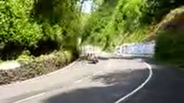 John McGuinness rides 2007 & 2008 Honda CBR1000R Fireblade смотреть онлайн