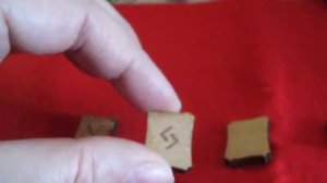 Найду ли я работу: когда, где, какую? Расклад на рунах