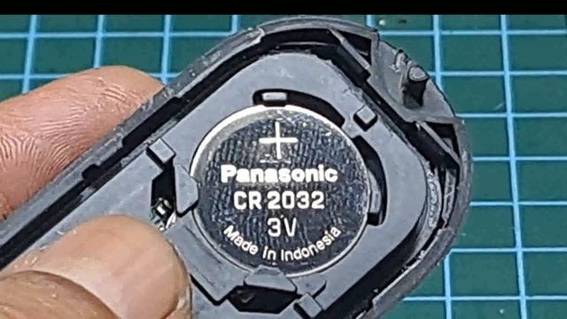 Cara Mengganti Baterai Remote Toyota All New Rush, Daihatsu Terios смотреть онлайн