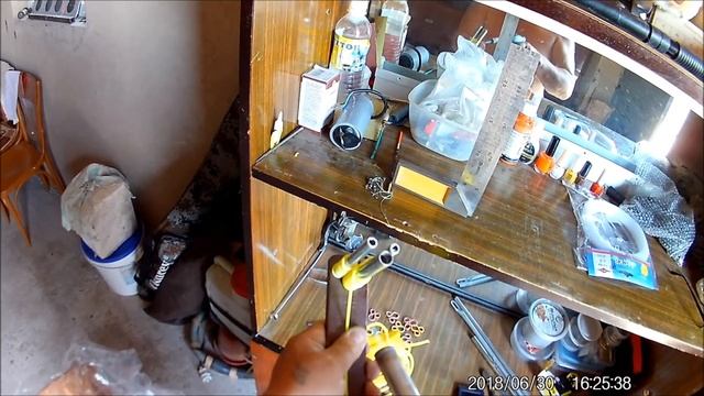 Новые самодельные подвязки для ВИНОГРАДА How to tie grapes Come legare una vite Cómo atar una vid смотреть онлайн