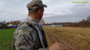 Вспашка земли мотоблоком Нева МБ-2 с оборотным плугом.