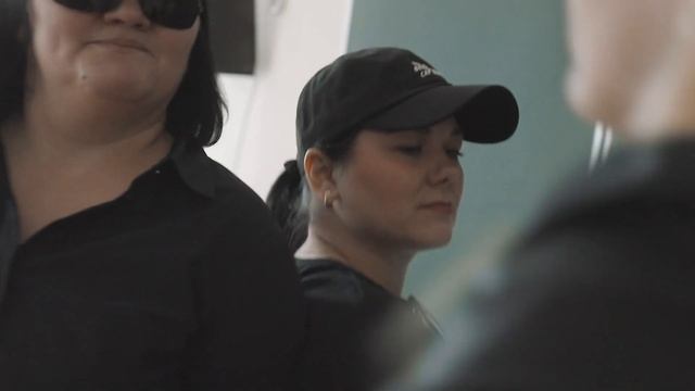 Подарок от родителей выпускникам - 2021 смотреть онлайн