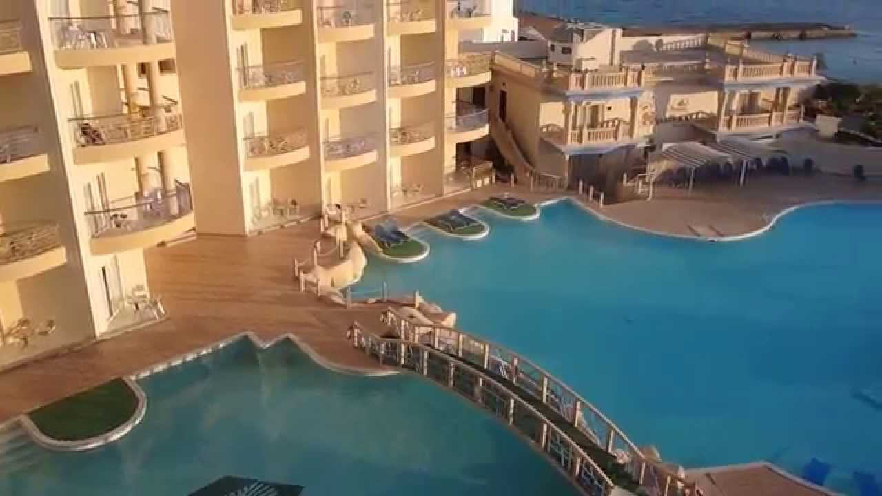 Вид с балкона Sphinx Aqua Park Beach Resort смотреть онлайн