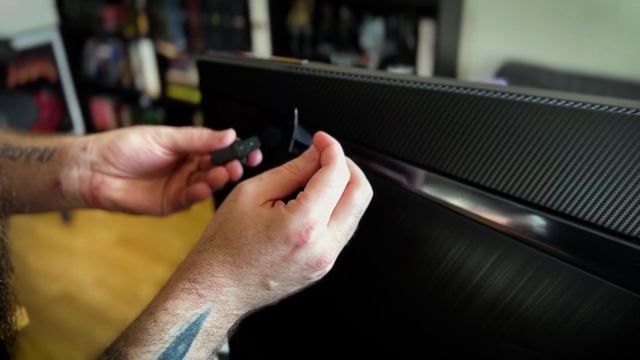 UNBOXING I Nadupaný herní 4K monitor I 32" MSI Optix MPG321UR-QD I MooTECH смотреть онлайн