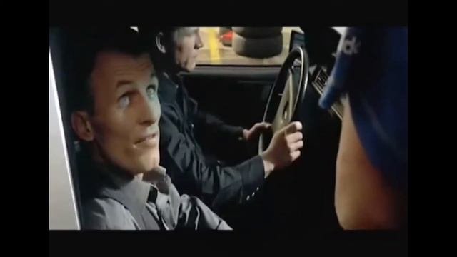 Taxi 1 : L'extrait De Mercedes Vs Peugeot