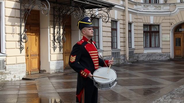 Императорский полдень во дворе Капеллы. смотреть онлайн