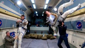 Испытание невесомостью. Кандидаты в космонавты выполнили тренировку на ИЛ-76МДК