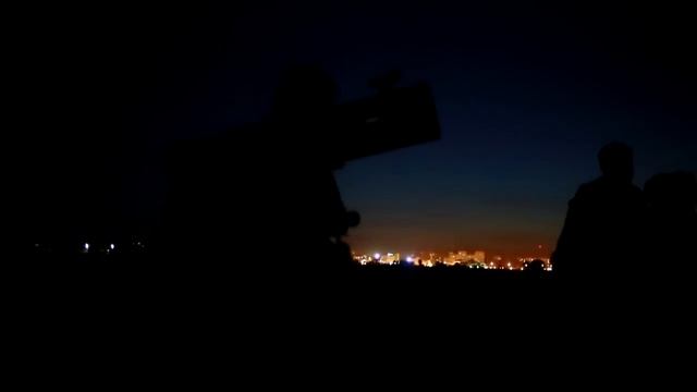 Жители Йошкар-Олы наблюдали за звездопадом смотреть онлайн