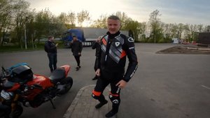 Пожилой Навал. 250 КМ/Ч НА СПОРТ БАЙКЕ