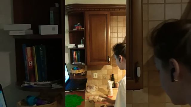 Любимый завтрак. Сырники без манки. смотреть онлайн