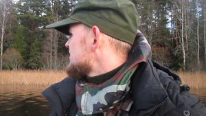 Щука на кружки глубокой осенью! И что ей нужно??