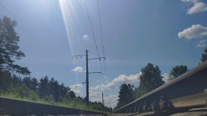 Прибытие поезда, лечь под поезд
