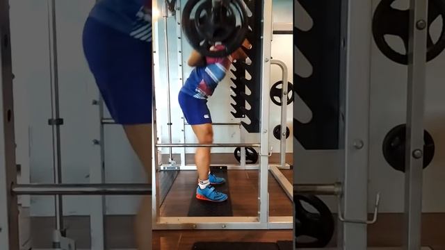 Squat 70kg using Inov8 Fastlift 325