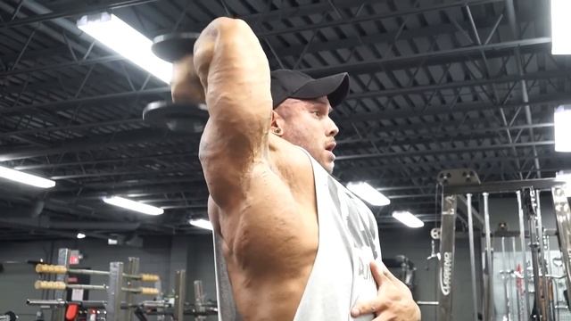 How To Grow 22 Inch Biceps | IFBB Pro Shawn Smith смотреть онлайн