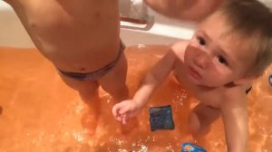 Развлечение для детей !!! Шипелки пена мыльные фигурки.Fun for the kids !!