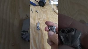 Устройство замка зажигания ВАЗ 1111 Ока - блокиратор руля (Часть 2)