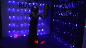 я у твоих ног