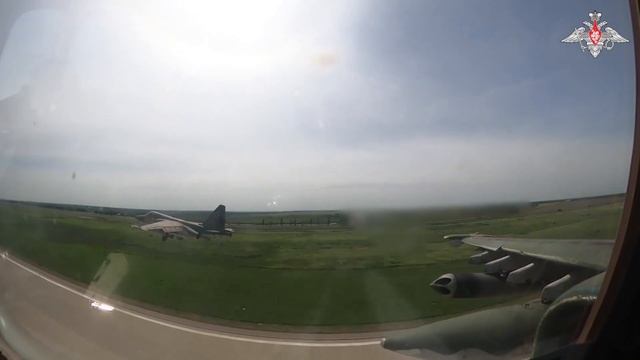 Боевая_работа_штурмовиков_Су_25_на_Южно_Донецком_направлении смотреть онлайн