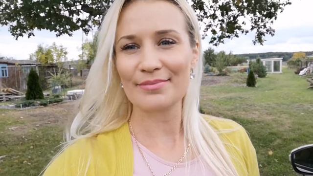 жимолость каприфоль / чем нужно обязательно мульчировать  растение