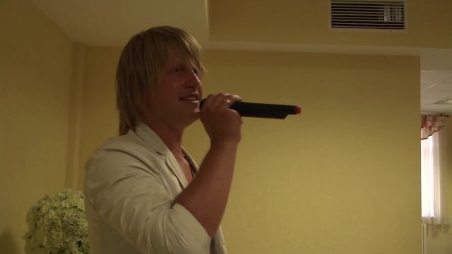 Олег Новицкий - Белый лебедь - Я куплю тебе дом смотреть онлайн