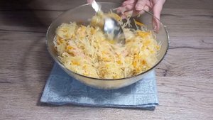 Запеканка из капусты с куриным фаршем - сытный ужин без вреда для фигуры, всего 101 ккал на 100 гр.