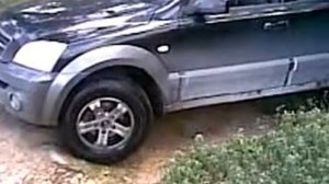 Kia Sorento offroad passage.mp4