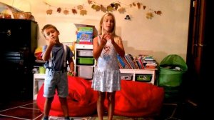 Осенние листья - Детская песенка на английском языке Autumn Leaves Song for kids