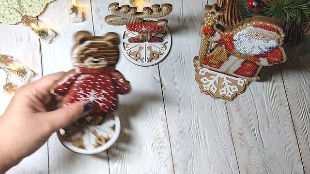 Вышитые ёлочные игрушки и  фигурки 2021/Моя коллекция/#вышивка #вышивкакрестом #вышивкабисером