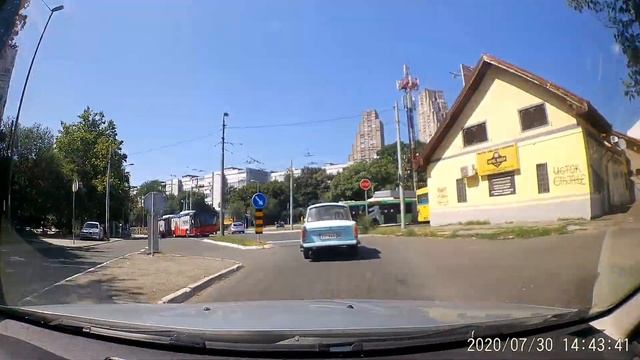 Пратим Трабанта / Following a Trabant смотреть онлайн