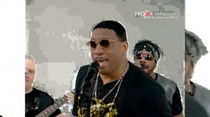 Kevin McCoy  Снег летит