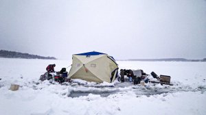 ВЫБРАТЬСЯ ИЗ БЕЛОГО ПЛЕНА!  ДОРОГА ЖИЗНИ! ТАК ЕЩЁ НЕ БЫЛО!! ЗИМННЯЯ РЫБАЛКА С НОЧЁВКОЙ.