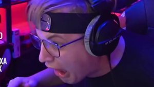 "Запишу видимо хит..."