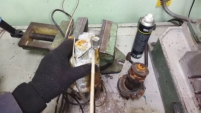 Плохо качает насос ручеек. смотреть онлайн