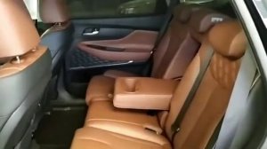 ?Hyundai Santa Fe 2.2 дизель 199 л.с. 8 АТ 4 WD комплектации Prestige 2021 года выпуска.
