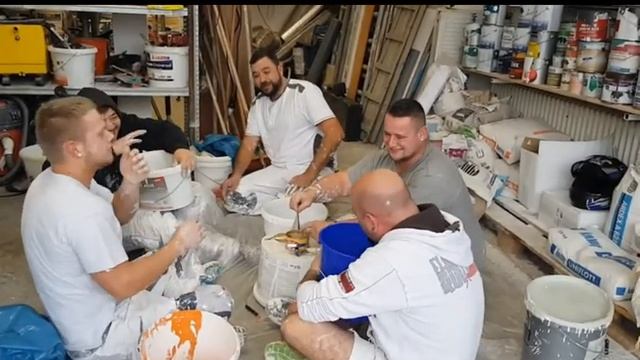 РЖАКА, Немцы пробуют Сюрстрёмминг! Смеялся до слёз)))!!!