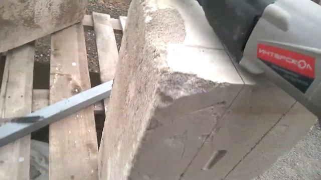 Сабельная пила Интерскол НП-120 1010Э смотреть онлайн