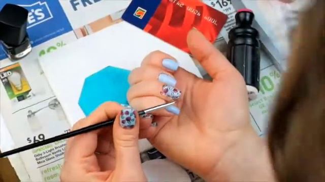 Flower pattern manicure/Маникюр с цветочным рисунком смотреть онлайн