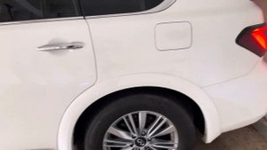 Infiniti QX80 - Warm Startup Exhaust