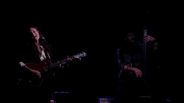 Лера Линн "Whiskey" смотреть онлайн