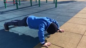 Отжимание 50 раз мальчик 6 лет