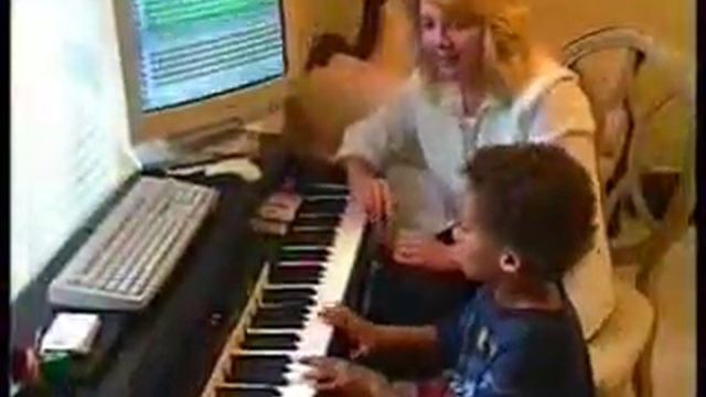 Transposing 'Ode to Joy' смотреть онлайн