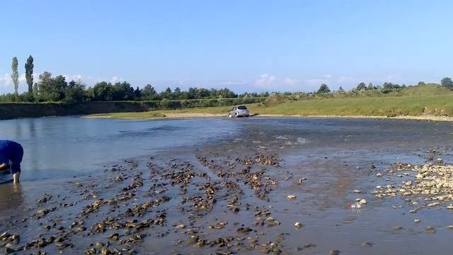 Nissan March E4wd